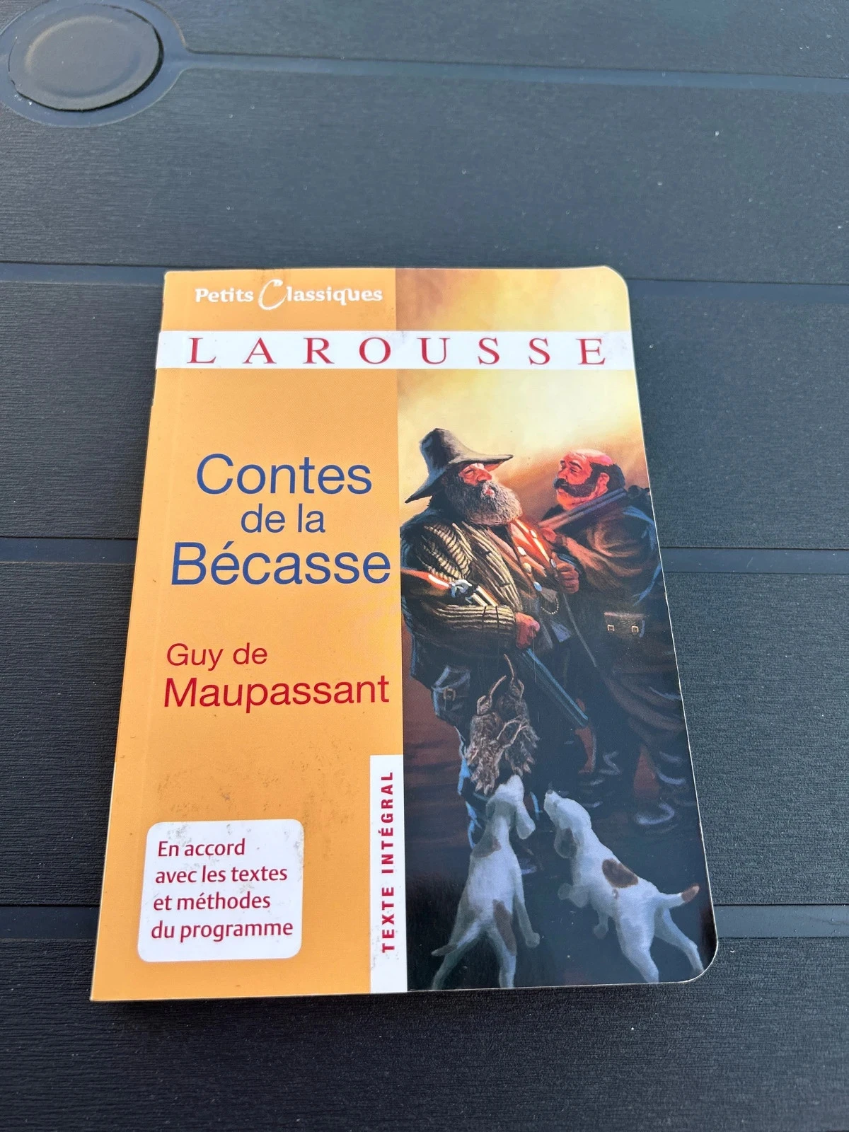 Livre contes de la bécasse Guy de maupassant Larousse petit classiques